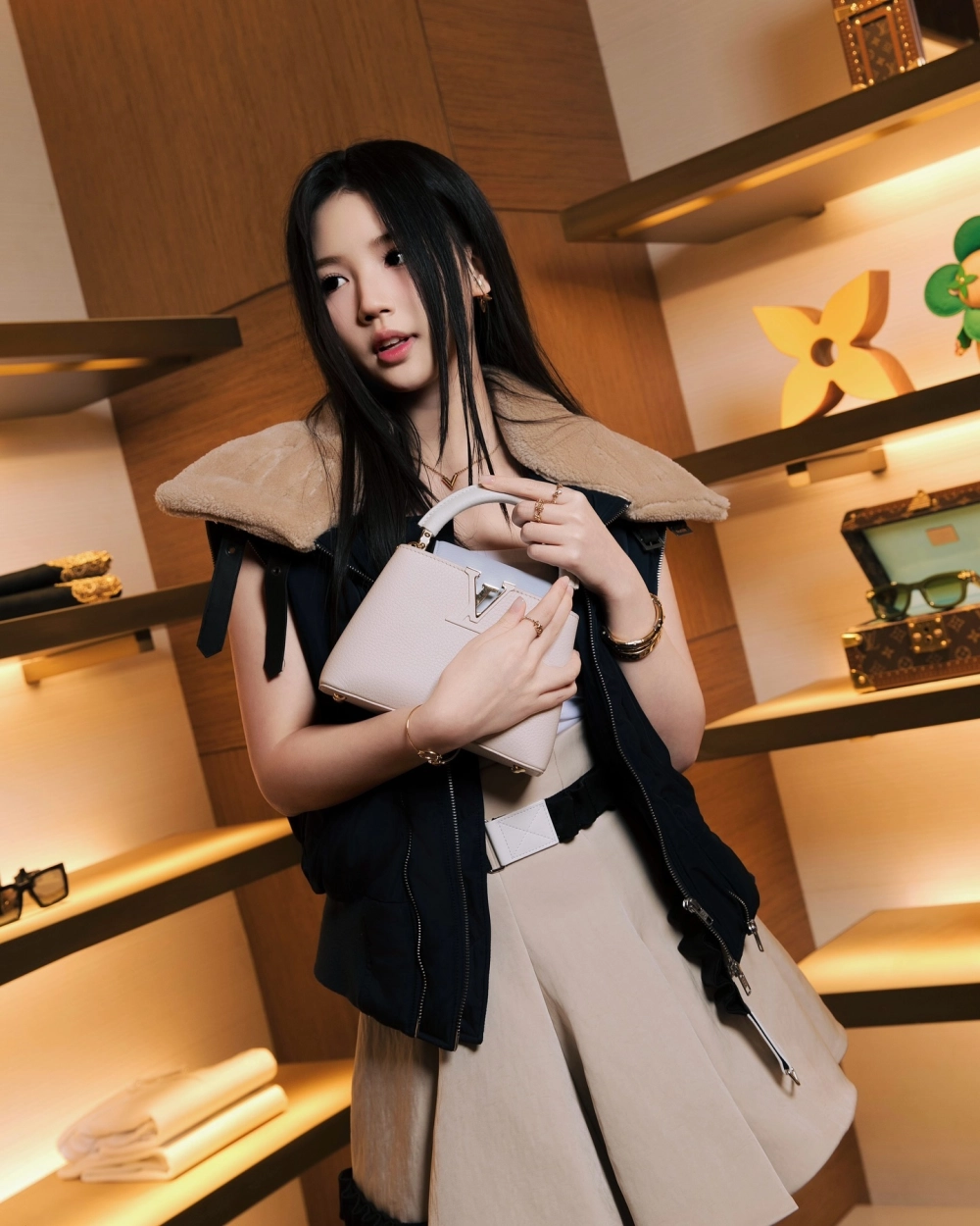 Amee là ai ca sĩ solo đầu tiên của St.319 Entertainment 