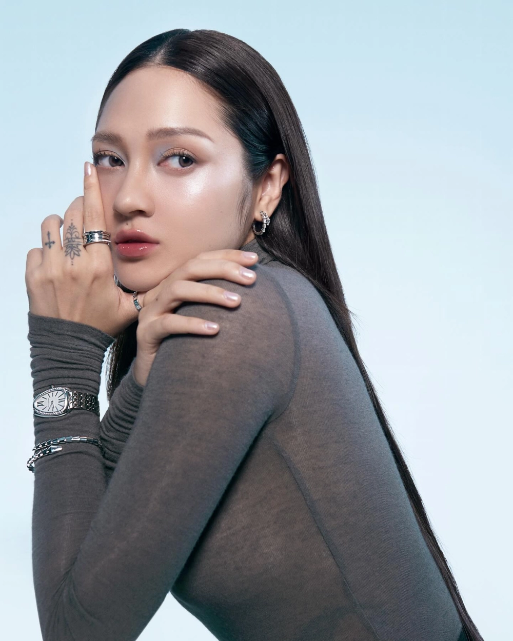 Hát theo lời bài hát Bảo Anh Như lời đồn, latinh bắt tai