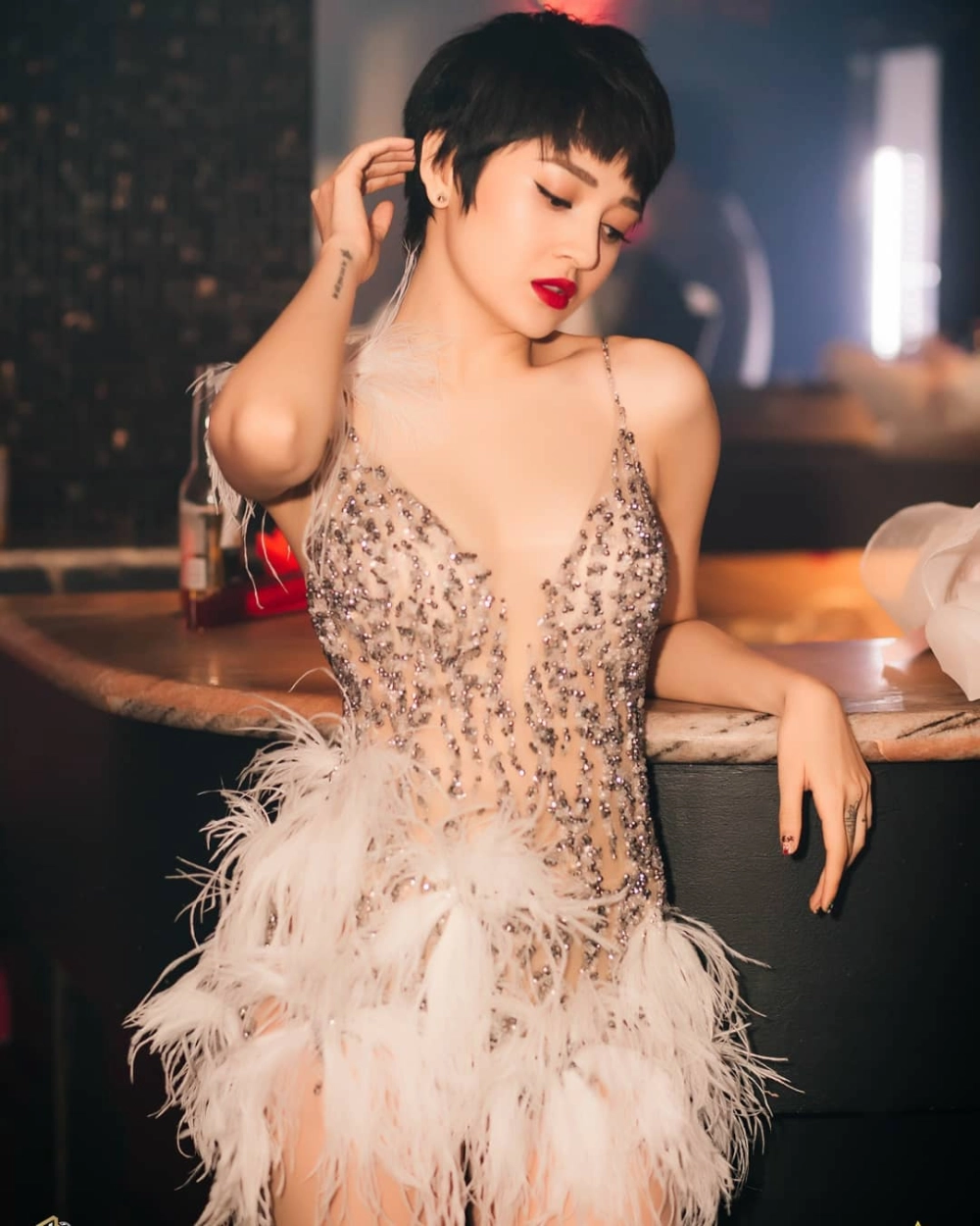 Bảo Anh bao nhiêu tuổi, 33 tuổi vẫn trẻ trung, năng động