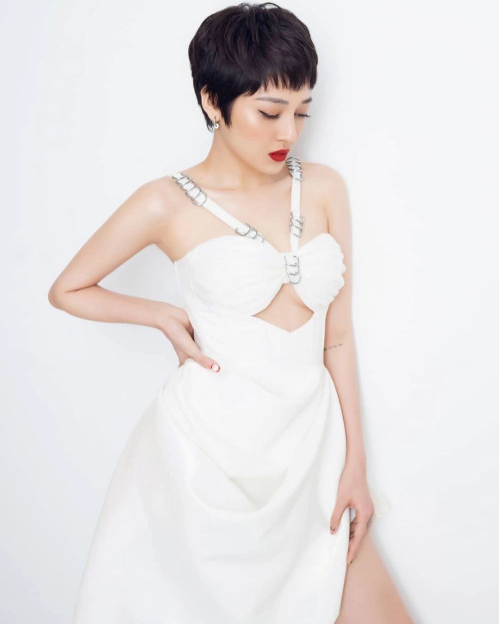 Bảo Anh Không biết nên vui hay buồn, EP đầy cảm xúc