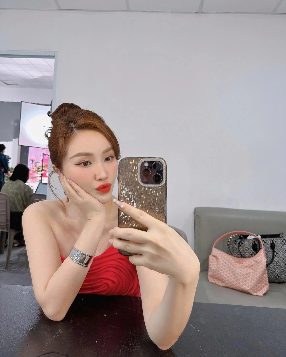 Yêu thích phong cách tóc Bảo Thy trẻ trung, năng động