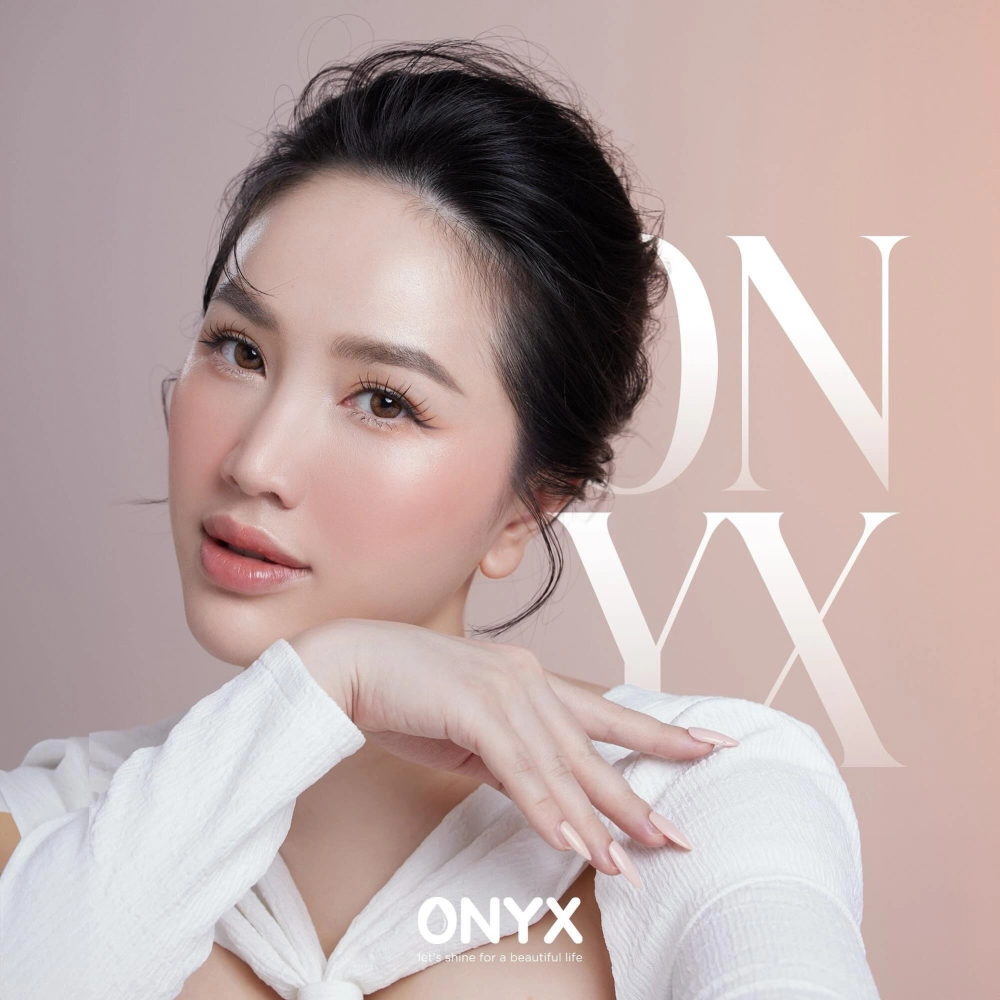 Khám phá Bảo Thy 2008, năm của ngôi nhà hoa hồng đình đám