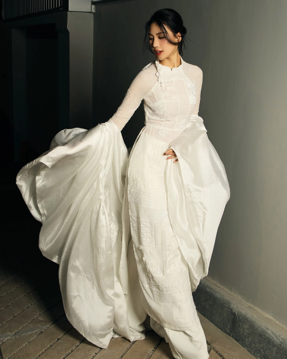 Quỳnh Hoa hoa hậu Miss Universe Vietnam 2023 gây tranh cãi 