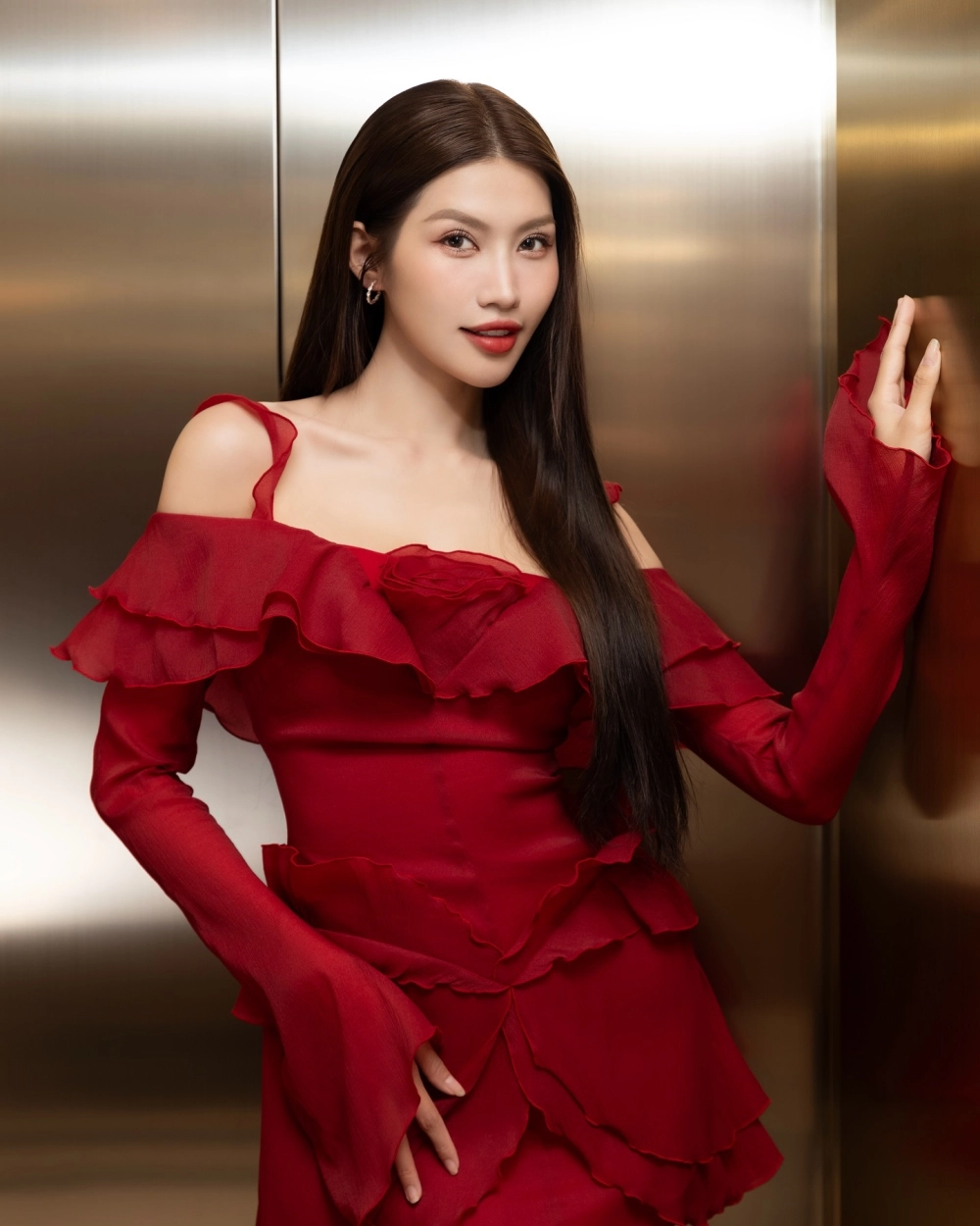 Chế Nguyễn Quỳnh Châu á hậu 1 Miss Grand Vietnam 2022 với nhan sắc nổi bật 