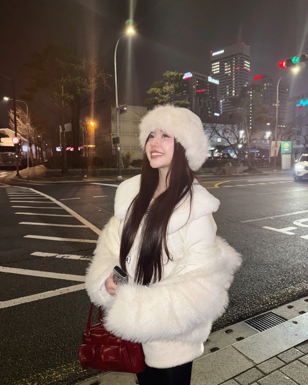 Cindy x không có thông tin cụ thể có thể là collab tiktok 