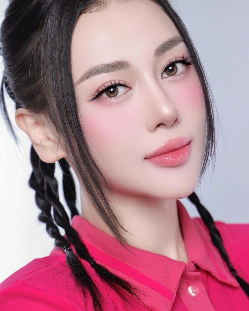 Gái xinh Việt Nam Facebook lượng fan khủng Instagram 