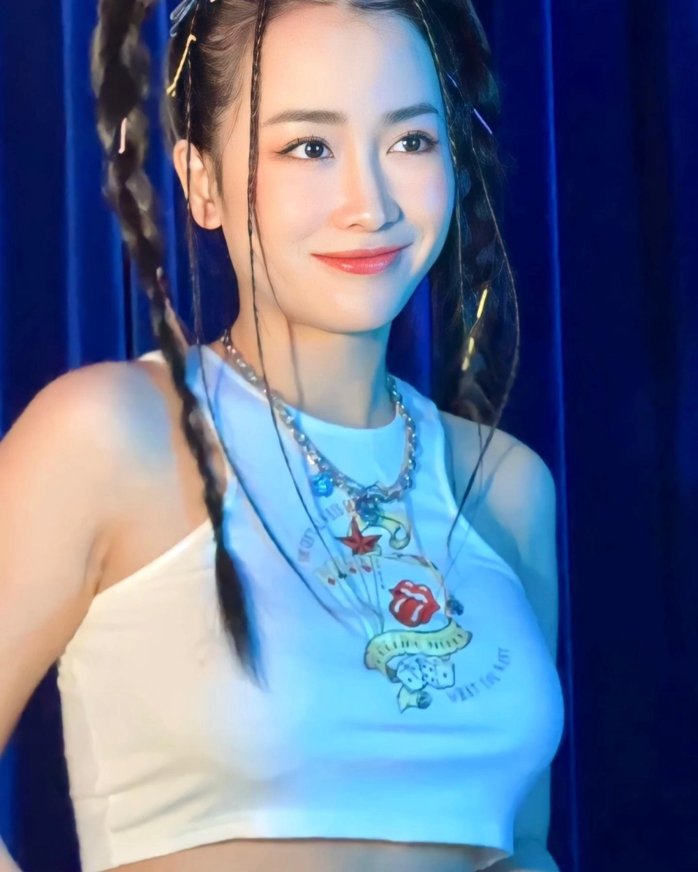 Hình ảnh be gái cute nét vẽ ngộ nghĩnh đáng yêu 