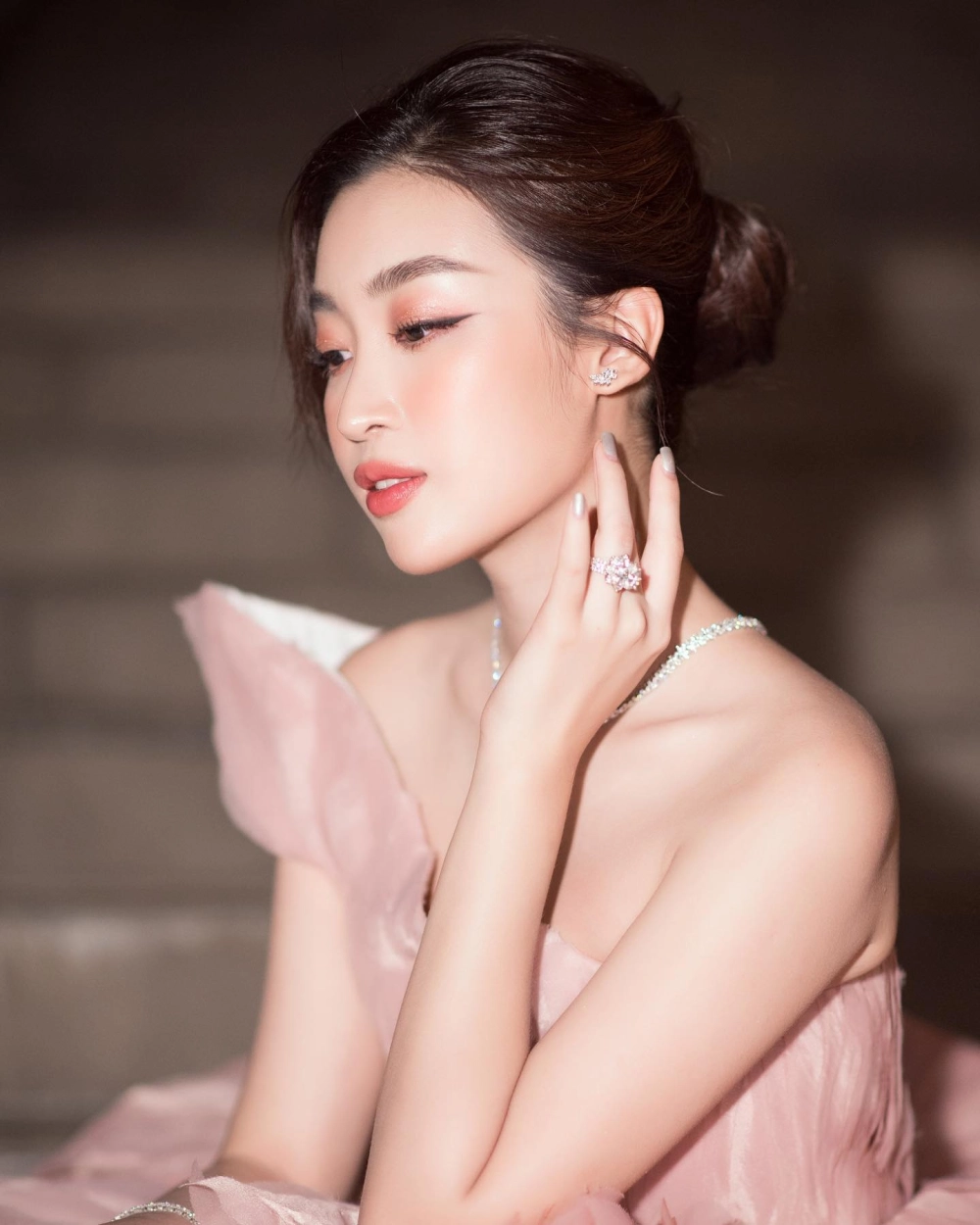 Hình ảnh gái xinh Instagram phong cách thời thượng 