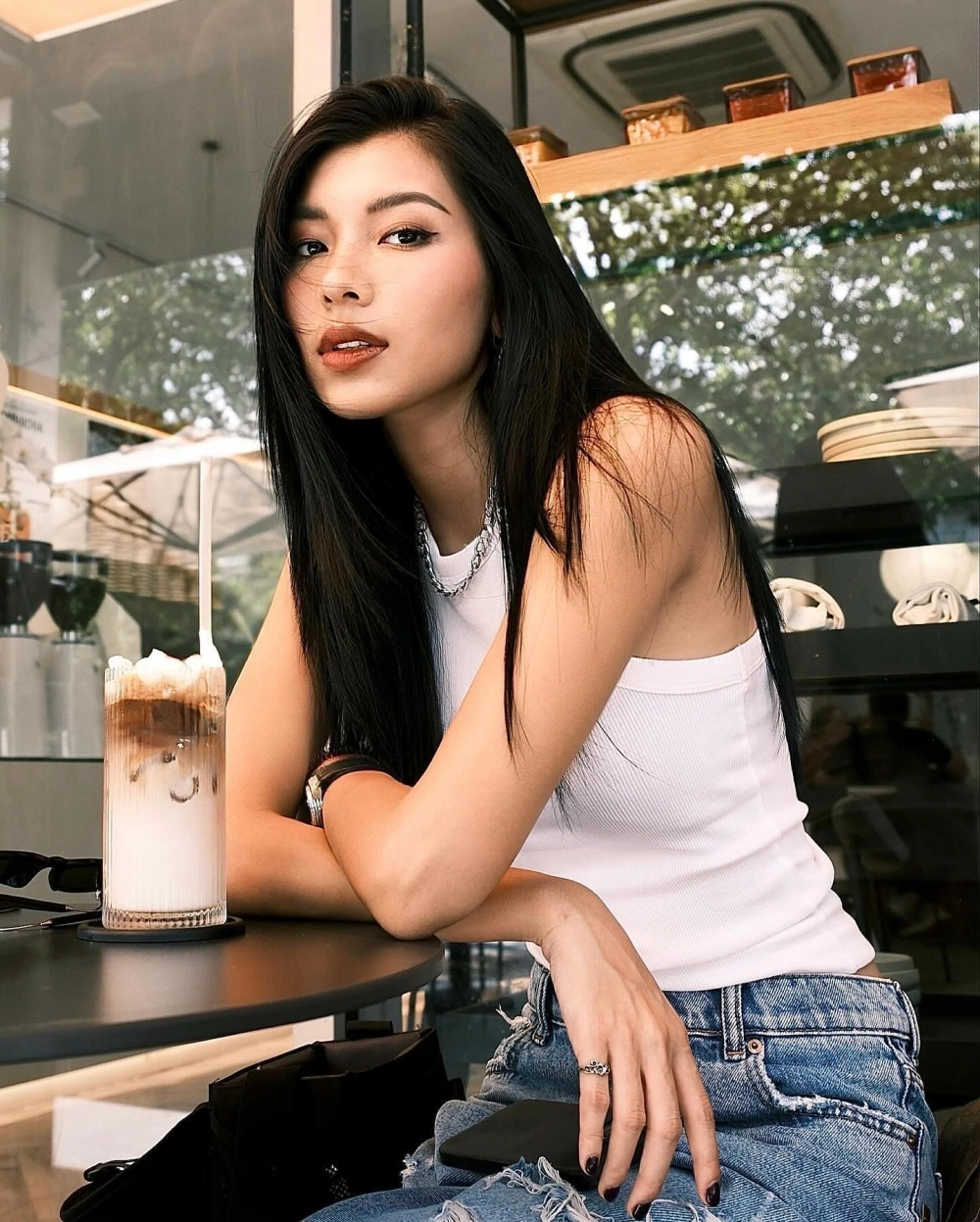 Khám phá Đồng Ánh Quỳnh phim nổi bật và các vai diễn ấn tượng của cô