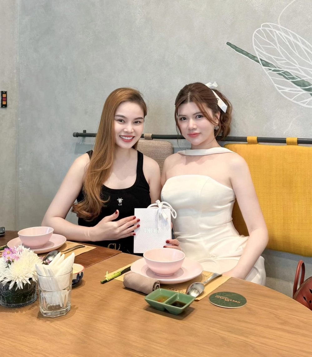 Thu sầu Giang Hồng Ngọc mang sắc thái man mác cô đơn