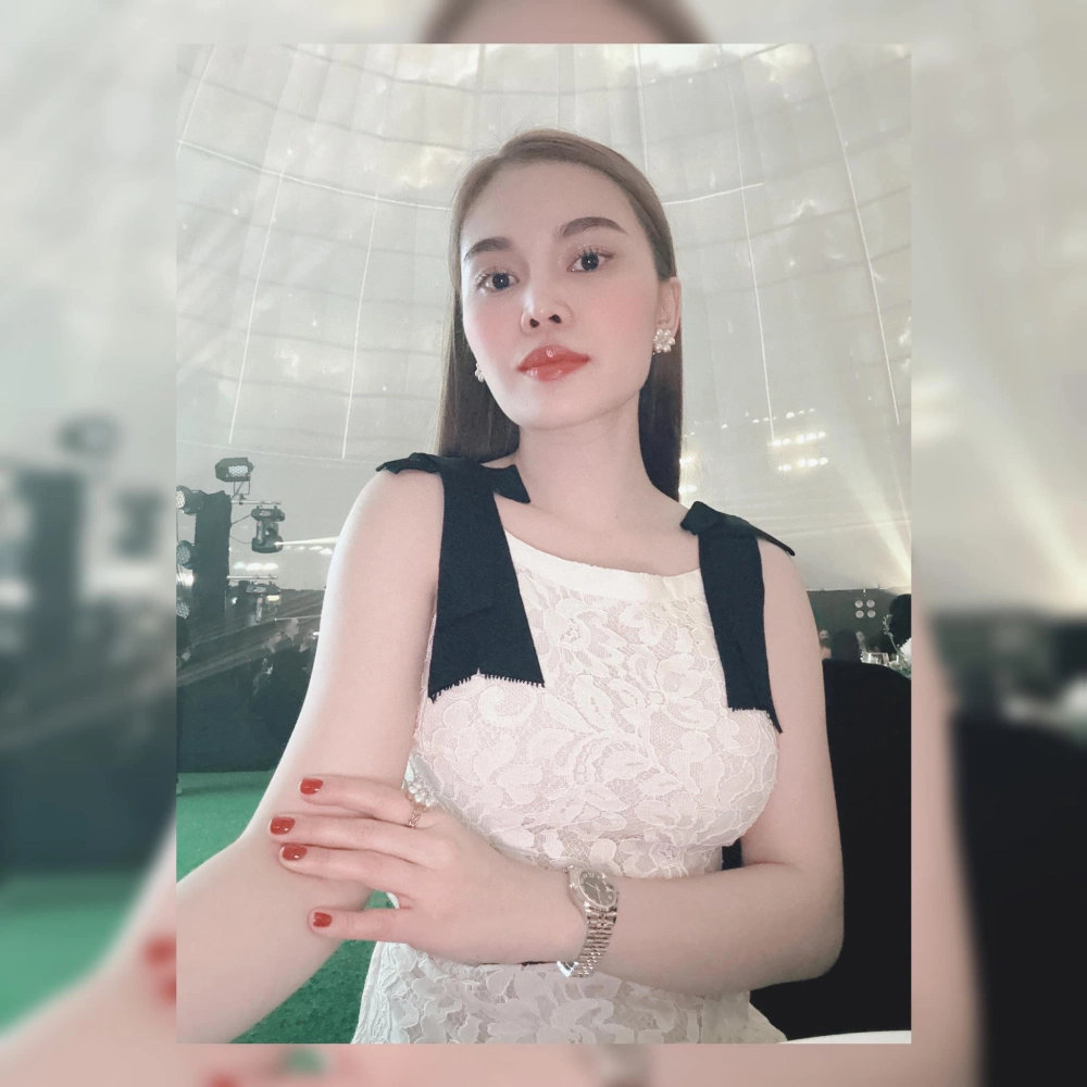 Trời còn mưa mãi Giang Hồng Ngọc lay động từng nốt nhạc buồn