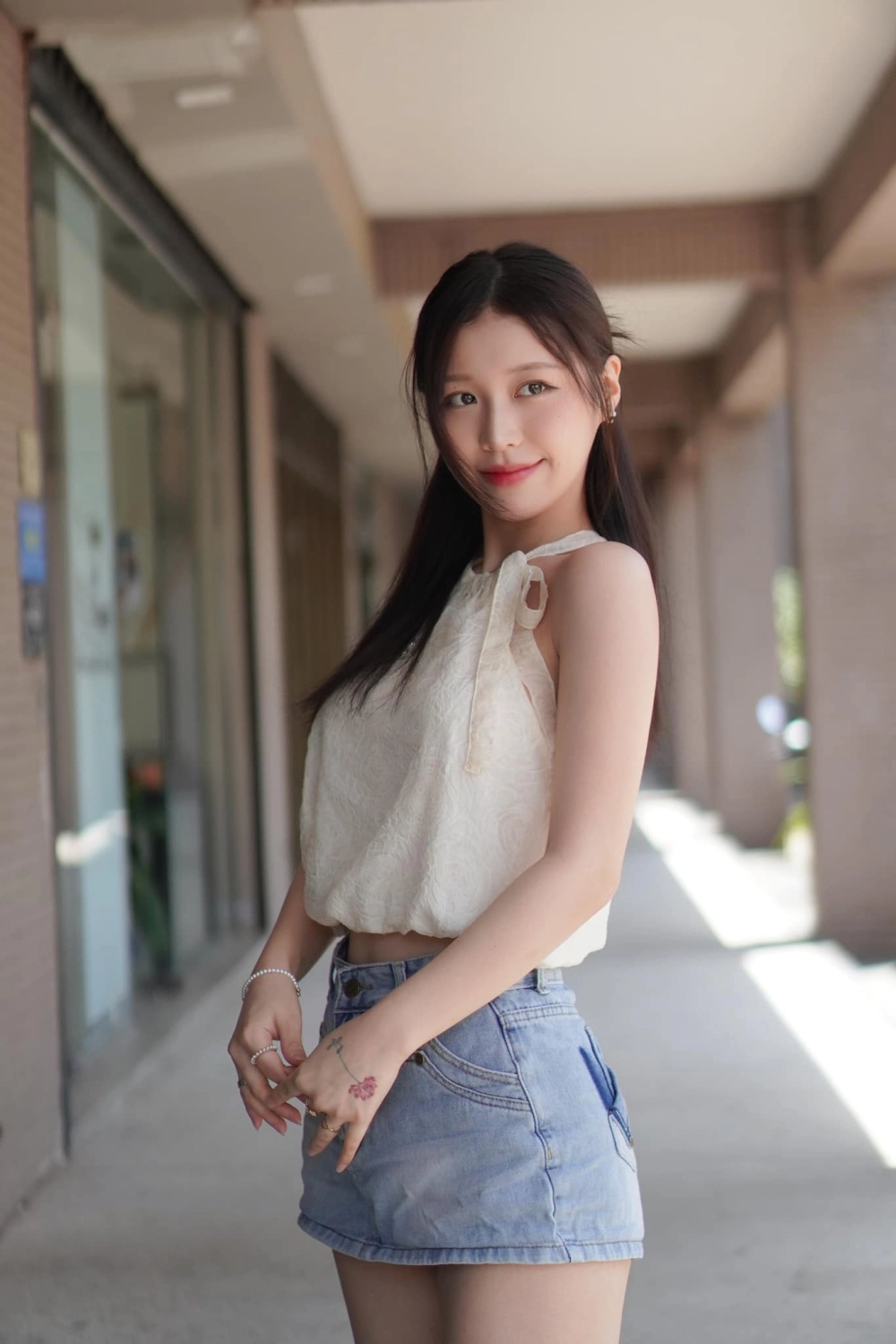 Khám phá các vai diễn ấn tượng trong Han Sara phim
