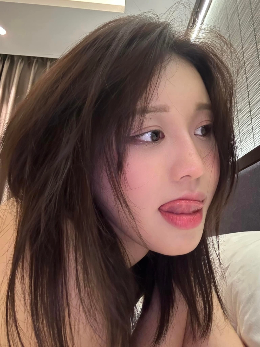 Nghe ngay lời bài hát Han Sara vì yêu là nhớ ngọt ngào lay động