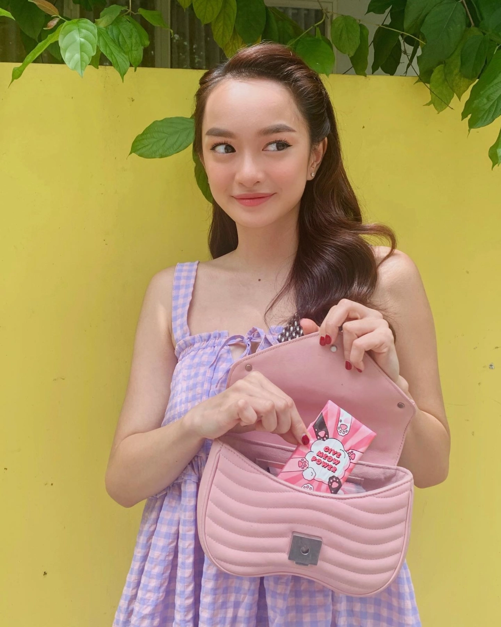 Vẻ ngoài trẻ trung khiến nhiều người hỏi Kaity Nguyễn tuổi thật