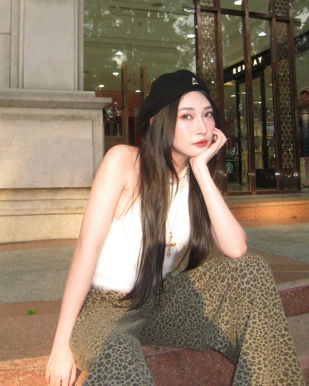 Nhớ lắm Khổng Tú Quỳnh vẫn là bản hit được yêu thích nhất