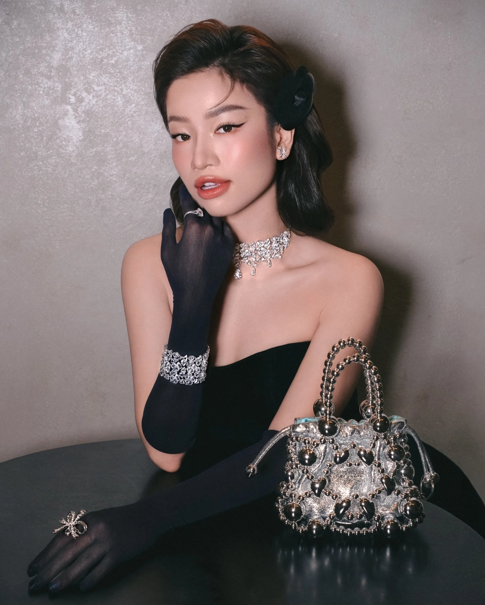 Regret Lâm Bảo Ngọc chạm đến những nỗi niềm thầm kín