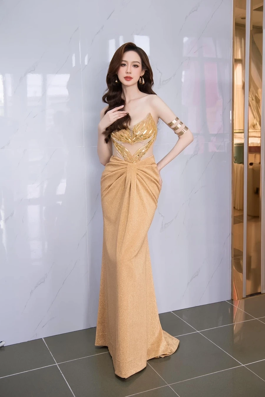 Hình nền gái 2k5 cho máy tính sống động đẹp mắt 