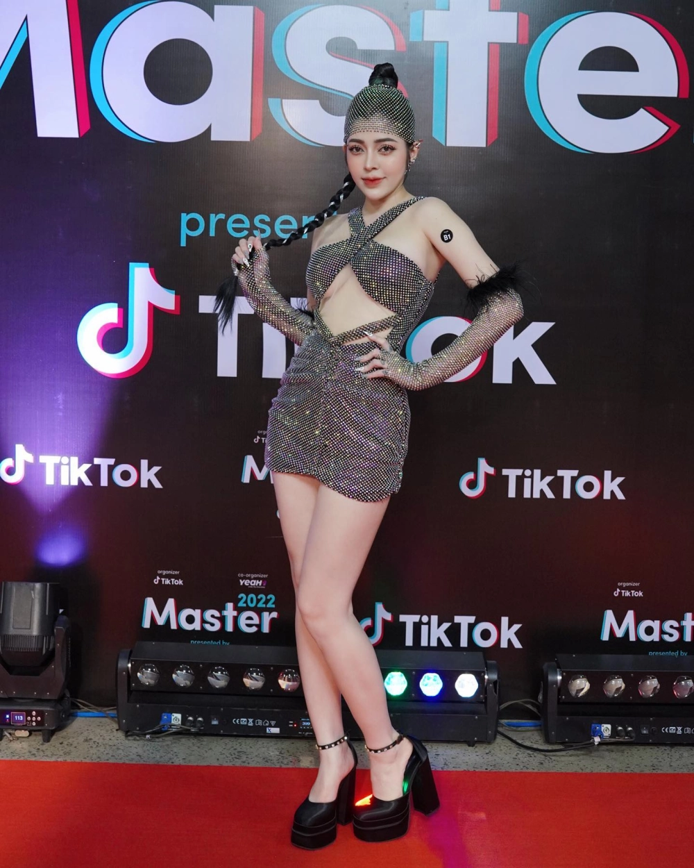 Linh Barbie đóng phim Lật Mặt 7 và Lật Mặt 6 Lý Hải 