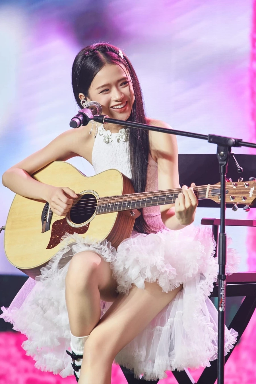 Linh Ka drama từng khiến fan dậy sóng trên mạng