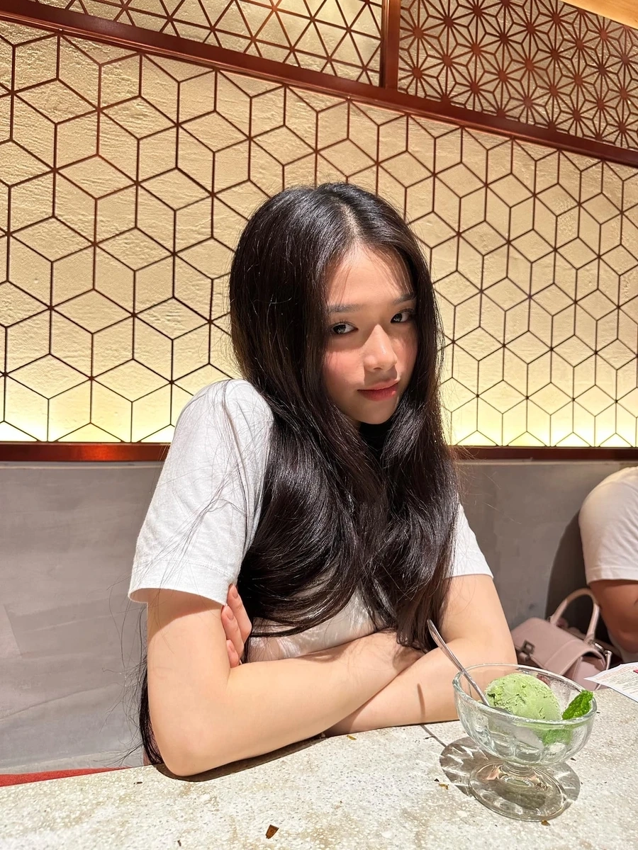 Fan tò mò Linh Ka học trường nào sau nhiều thành công