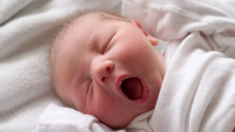Những mẹo dân gian chữa khò khè cho trẻ sơ sinh sau đây được đánh giá là an toàn