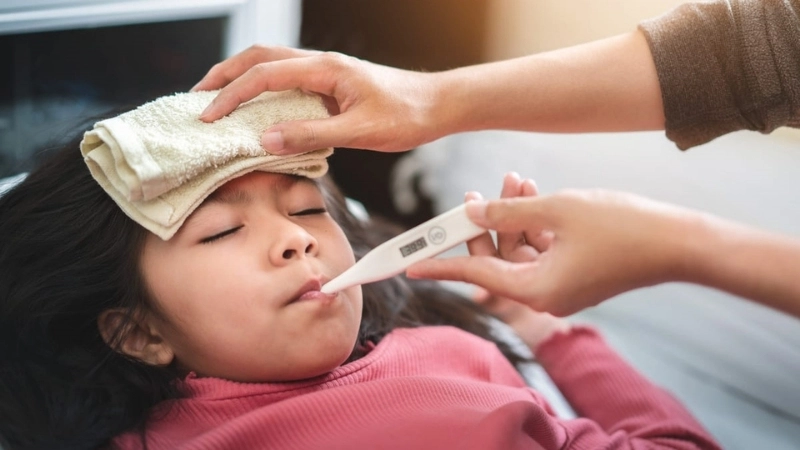 Những điều cần lưu ý khi bị sốt phát ban