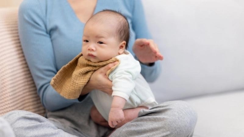 Cách phòng ngừa trẻ sơ sinh bị nấc cụt