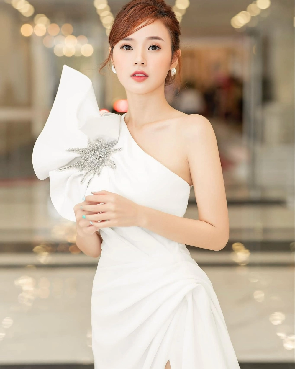 Midu cao bao nhiêu 1m60 vóc dáng nhỏ nhắn nhưng nổi bật 