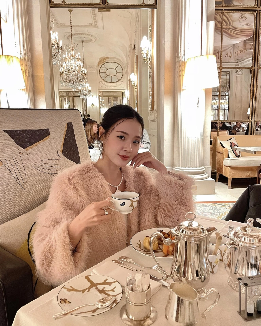 Midu tuổi 36 tuổi vẫn giữ nhan sắc không tuổi 