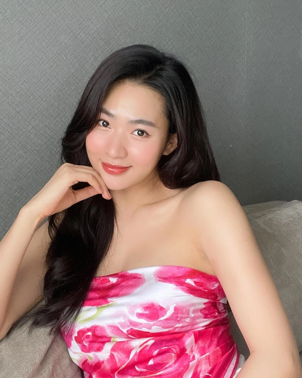 Khám phá những thành tựu nổi bật của Minh Trang trong showbiz Việt
