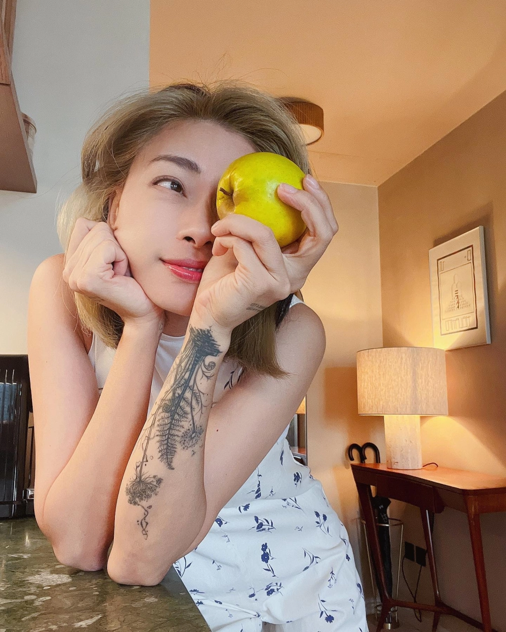 Lời đồn Ngô Thanh Vân chơi ngải Tina Tình gây chú ý mạng xã hội