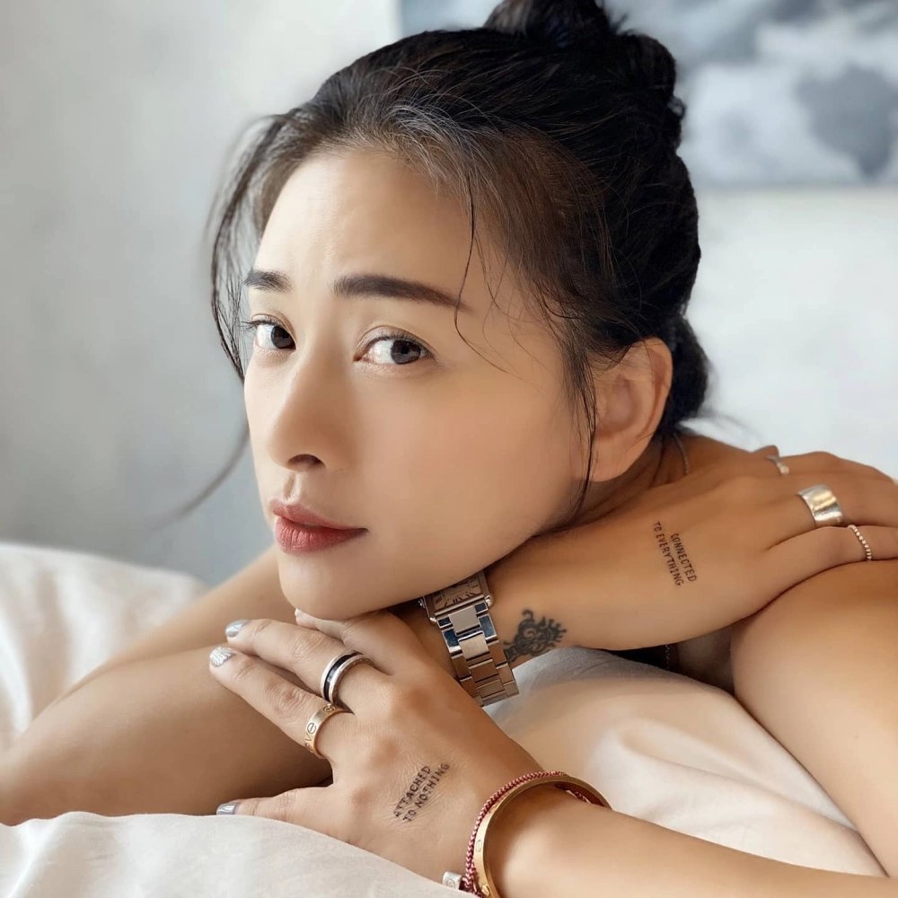 Phong cách giản dị tại quê nhà hé lộ Ngô Thanh Vân quê ở đâu