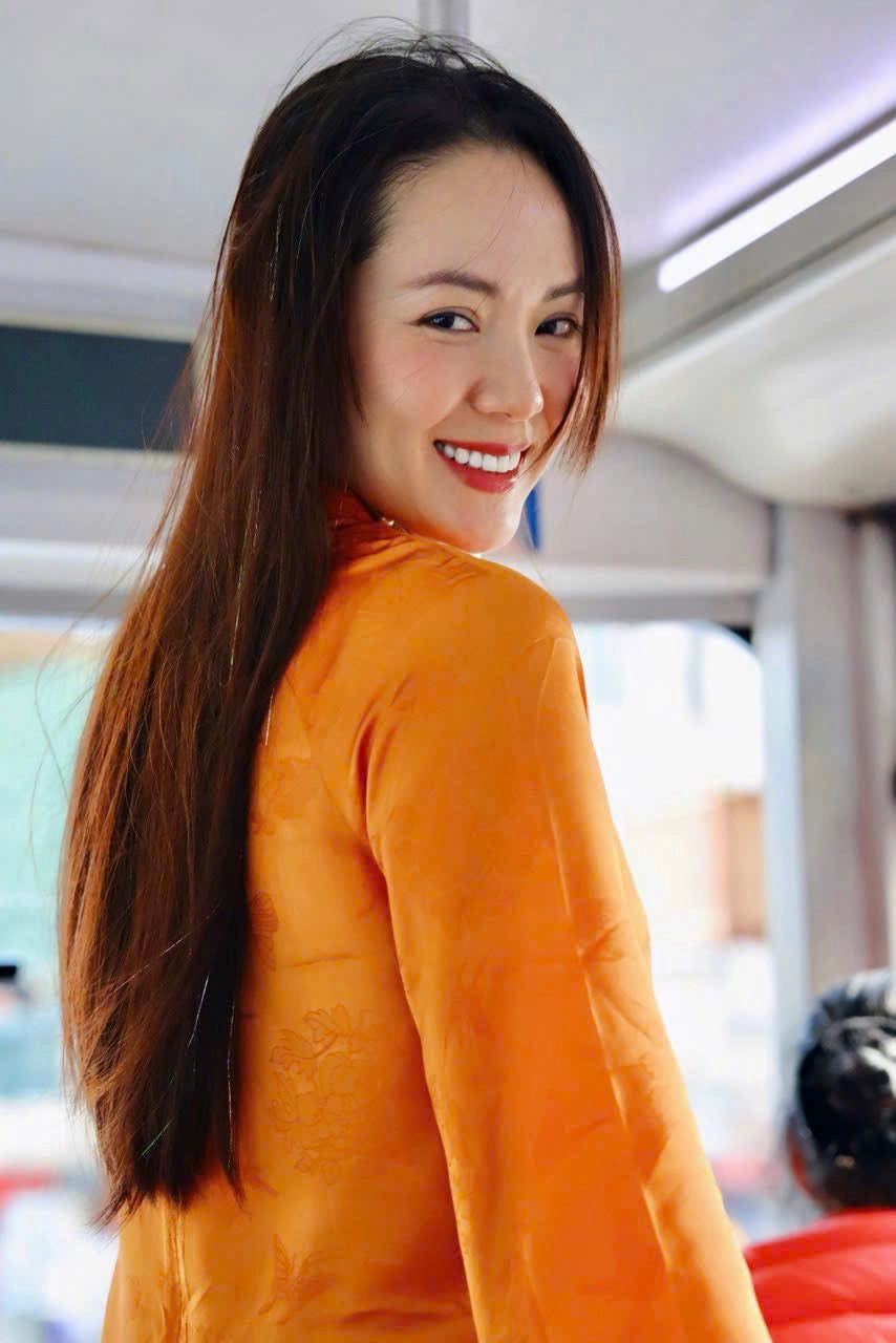 Phương Linh anh cứ đi đi bản cover chạm đến cảm xúc