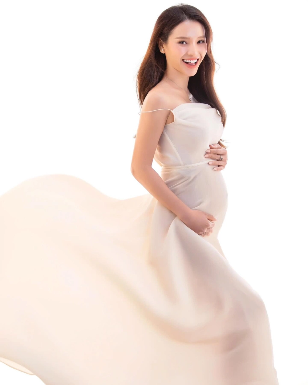 Phương Trinh Jolie đóng phim gì cũng hóa thân xuất sắc