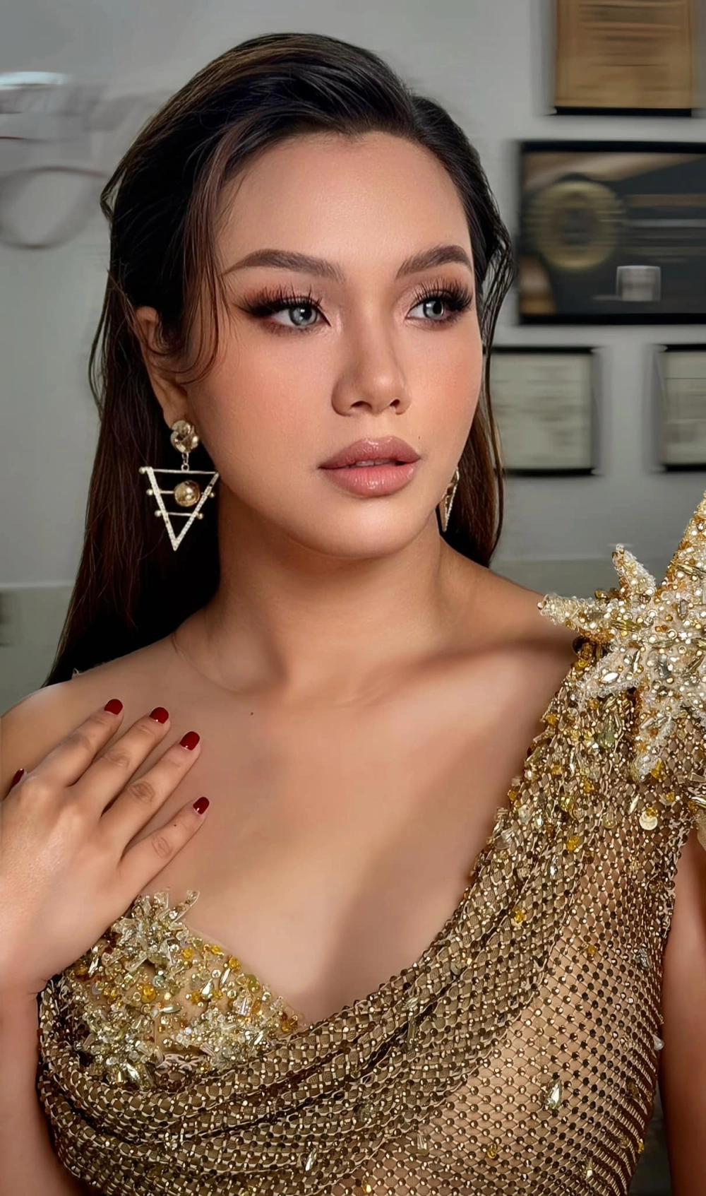 Trái tim vụn vỡ qua từng lời trong giận anh Phương Vy
