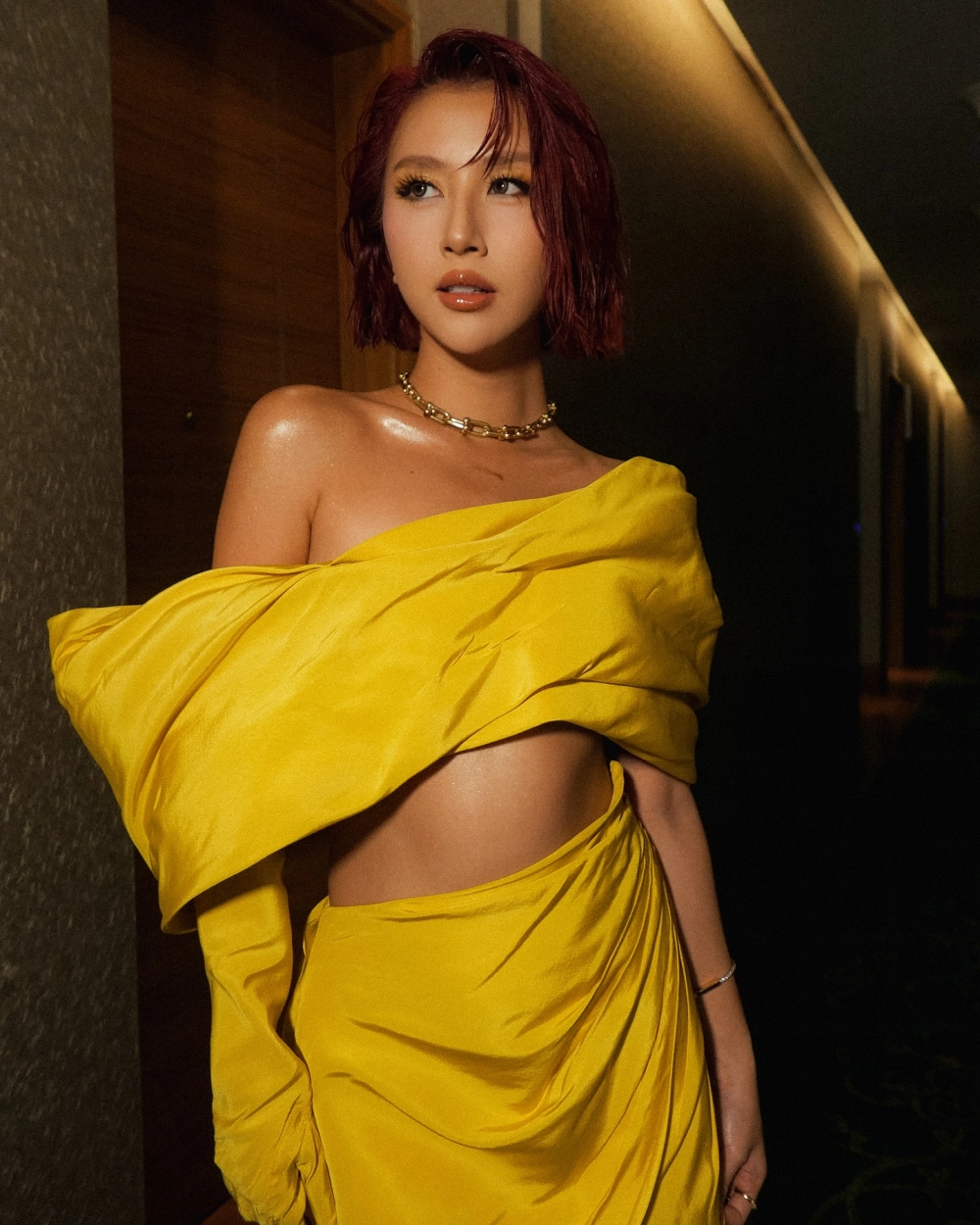 Quỳnh Anh Shyn makeup chia sẻ bí quyết trang điểm triệu view 