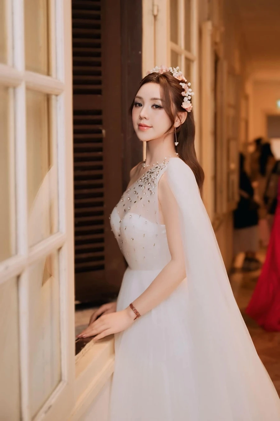 Cảnh hậu trường hài hước Quỳnh Kool đẩy xe bò