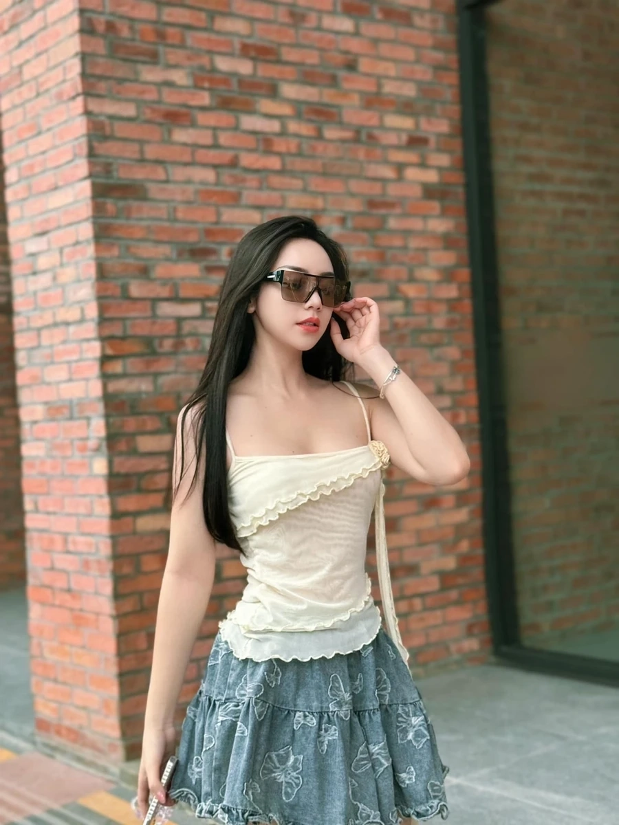 Fan tò mò không biết Quỳnh Kool lấy chồng chưa