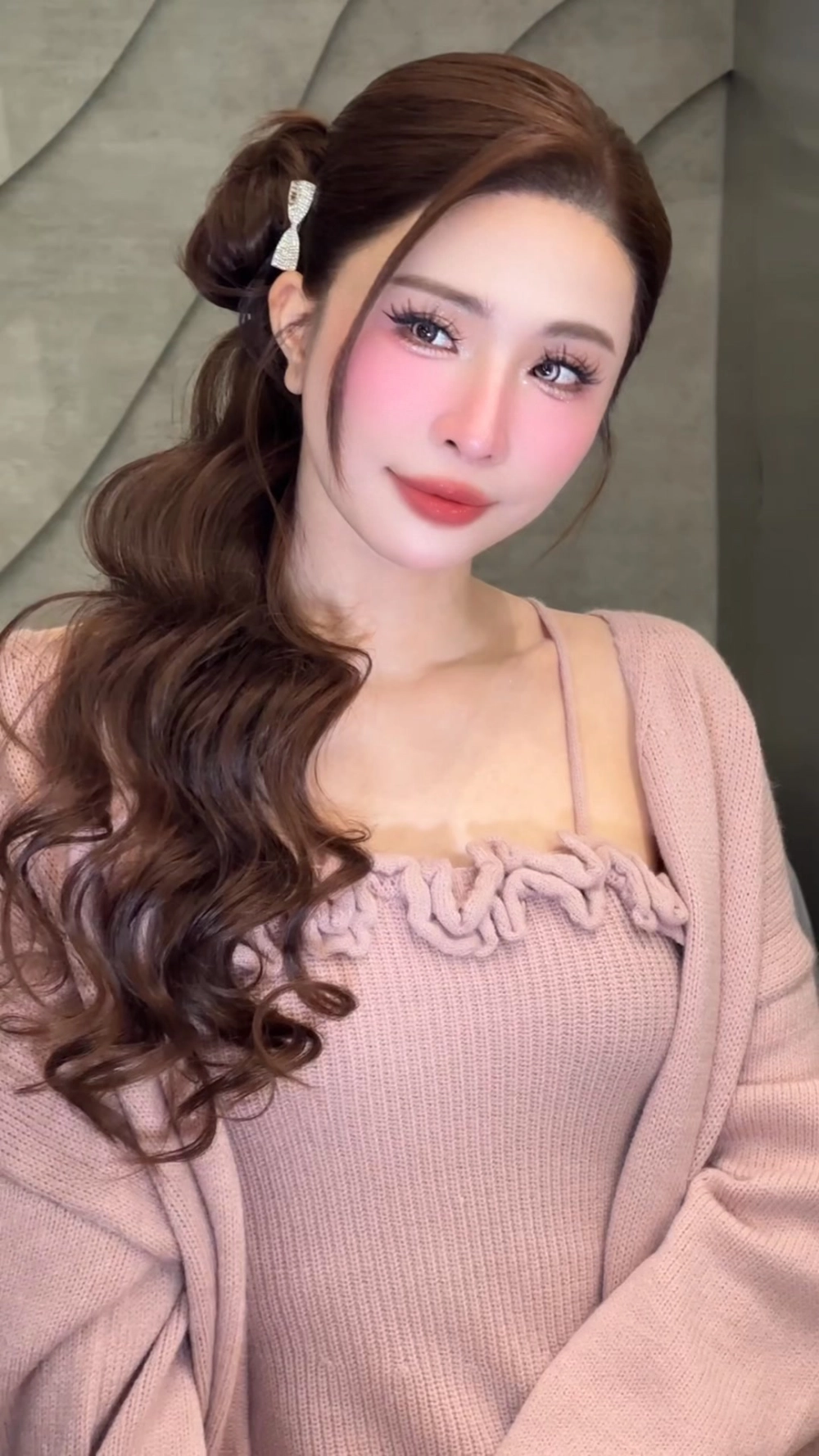 Download ảnh hot girl đẹp nhan sắc tự nhiên 