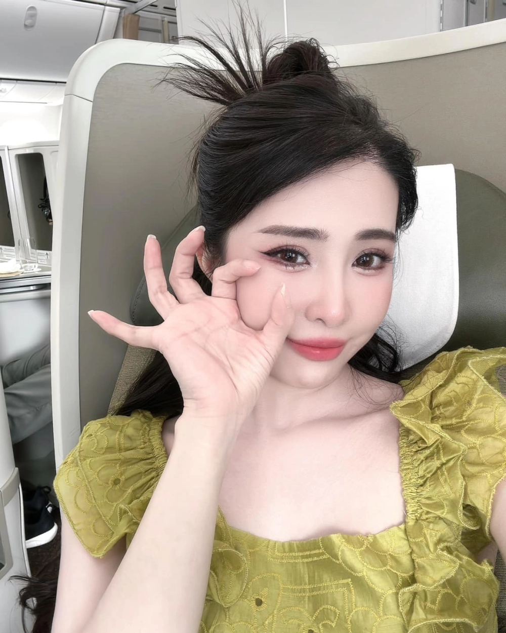 Vẻ đẹp và tài năng của diễn viên quỳnh nga luôn thu hút