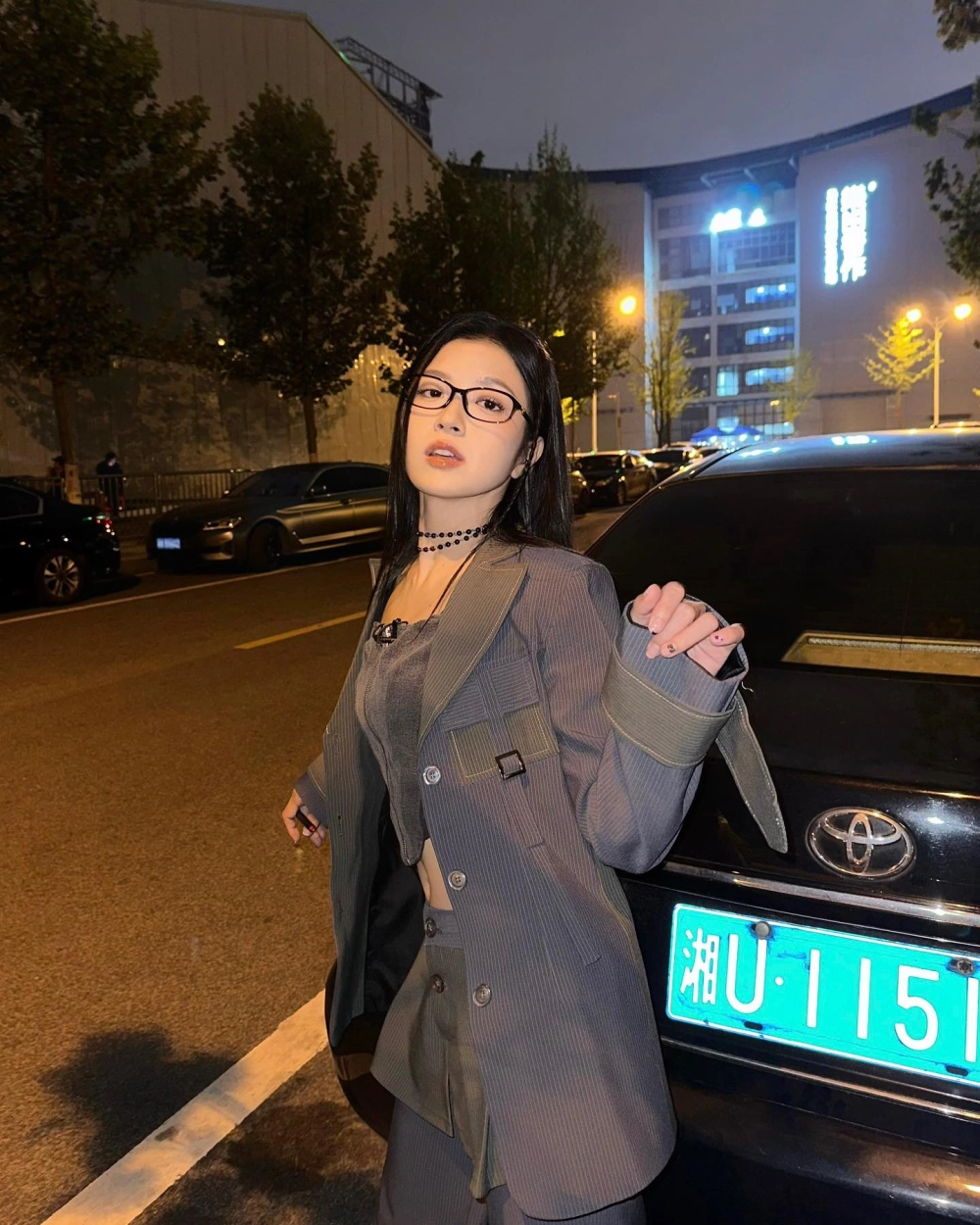 hình ảnh rạng rỡ trong mv Suni Hạ Linh vào hạ