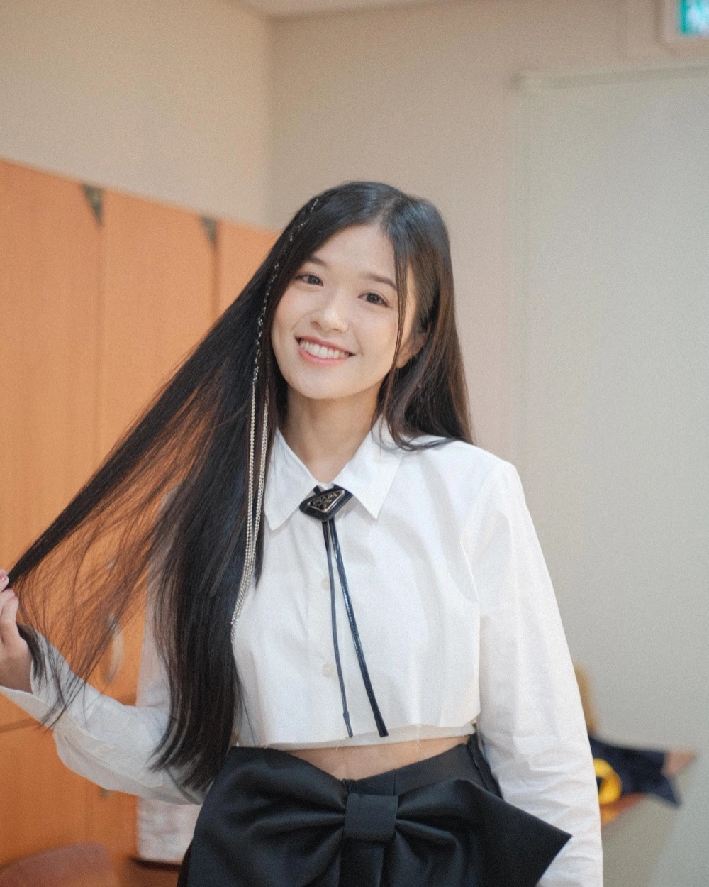 hương mùa hè Suni Hạ Linh ngập tràn sắc màu yêu thương