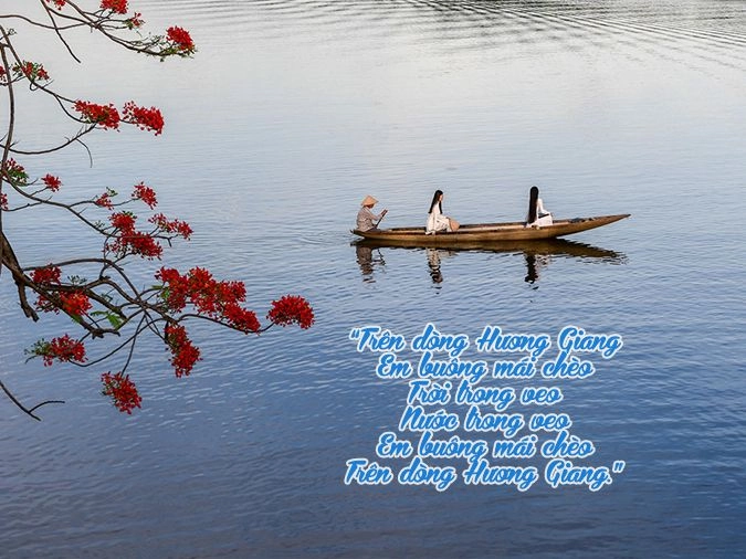 Chảy nhẹ vần thơ Trên dòng sông Hương yên ả