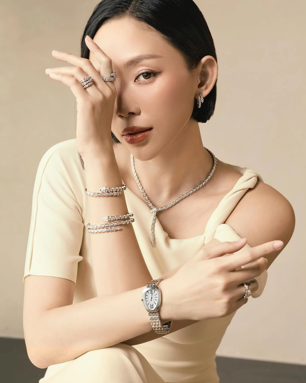 Hình nền gái xinh 4k chất lượng cao chi tiết sắc sảo 