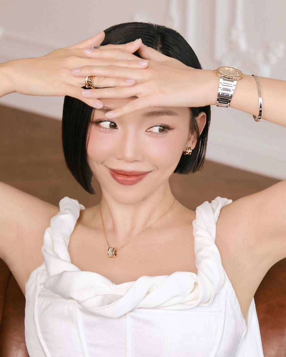 Hình nền gái xinh 4k cho điện thoại sống động rõ nét 