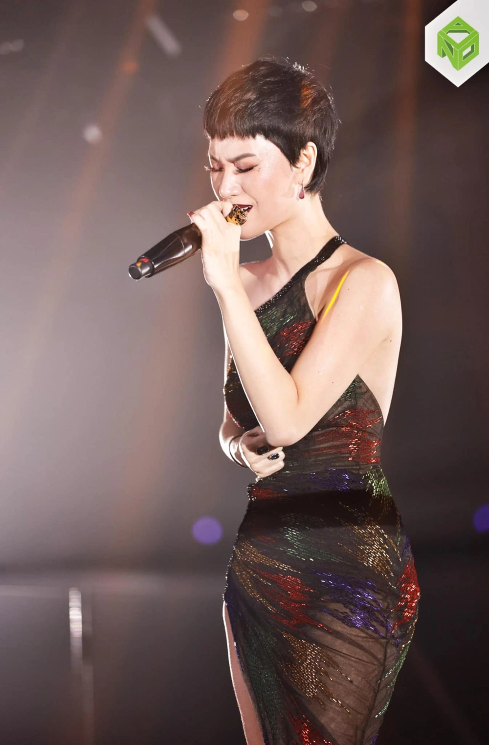 Trà My idol đừng ai nhắc về anh ấy lyrics buồn da diết