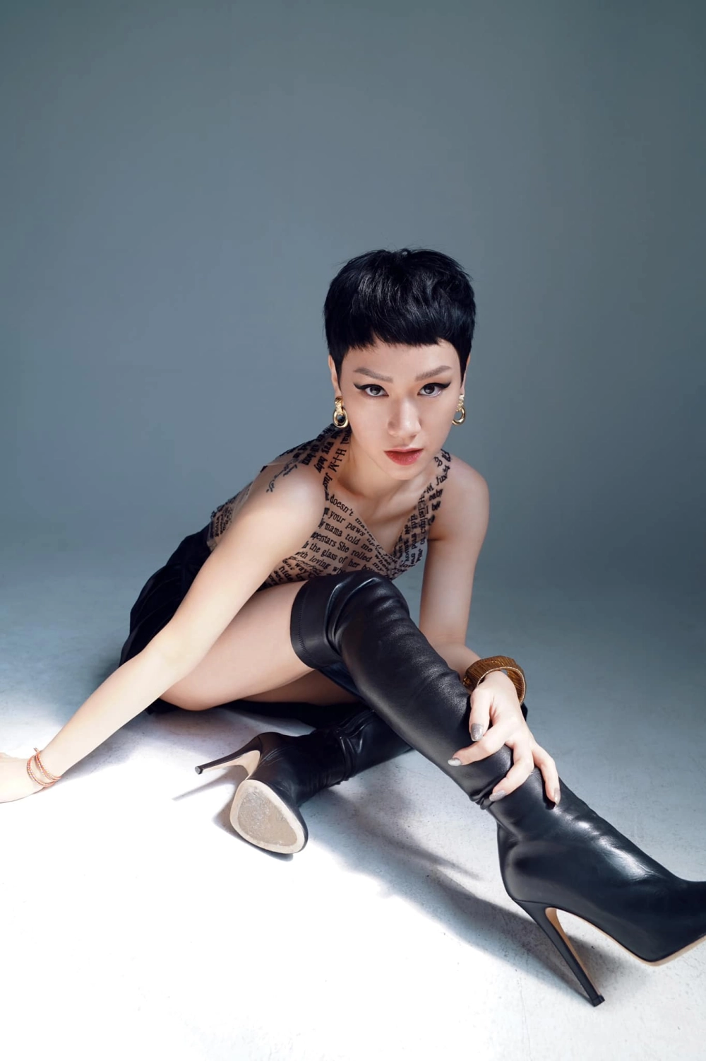 Karaoke Trà Mi idol phiên bản được yêu thích trên mạng