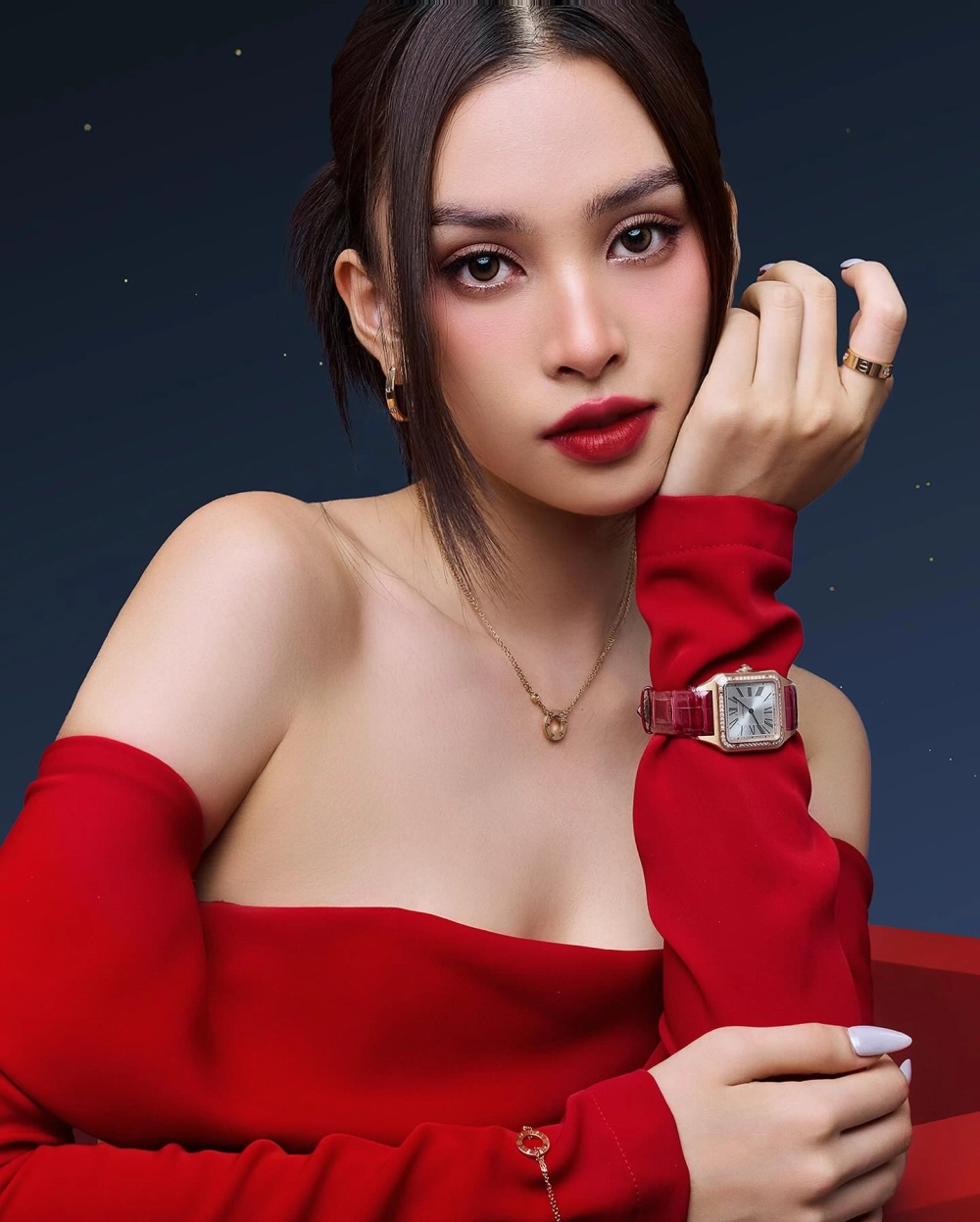 Ảnh gái xinh phong cách Instagram thời trang hiện đại 