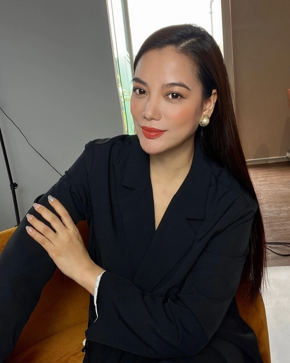 Diễn viên Trương Ngọc Ánh tỏa sáng trong Hương Ga, Áo lụa Hà Đông