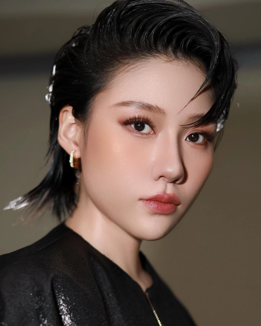 Người yêu Uyển Ân chưa công khai tin đồn với Song Luân 